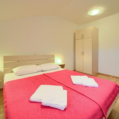 Apartments Ivica Krk Island Сило Экстерьер фото