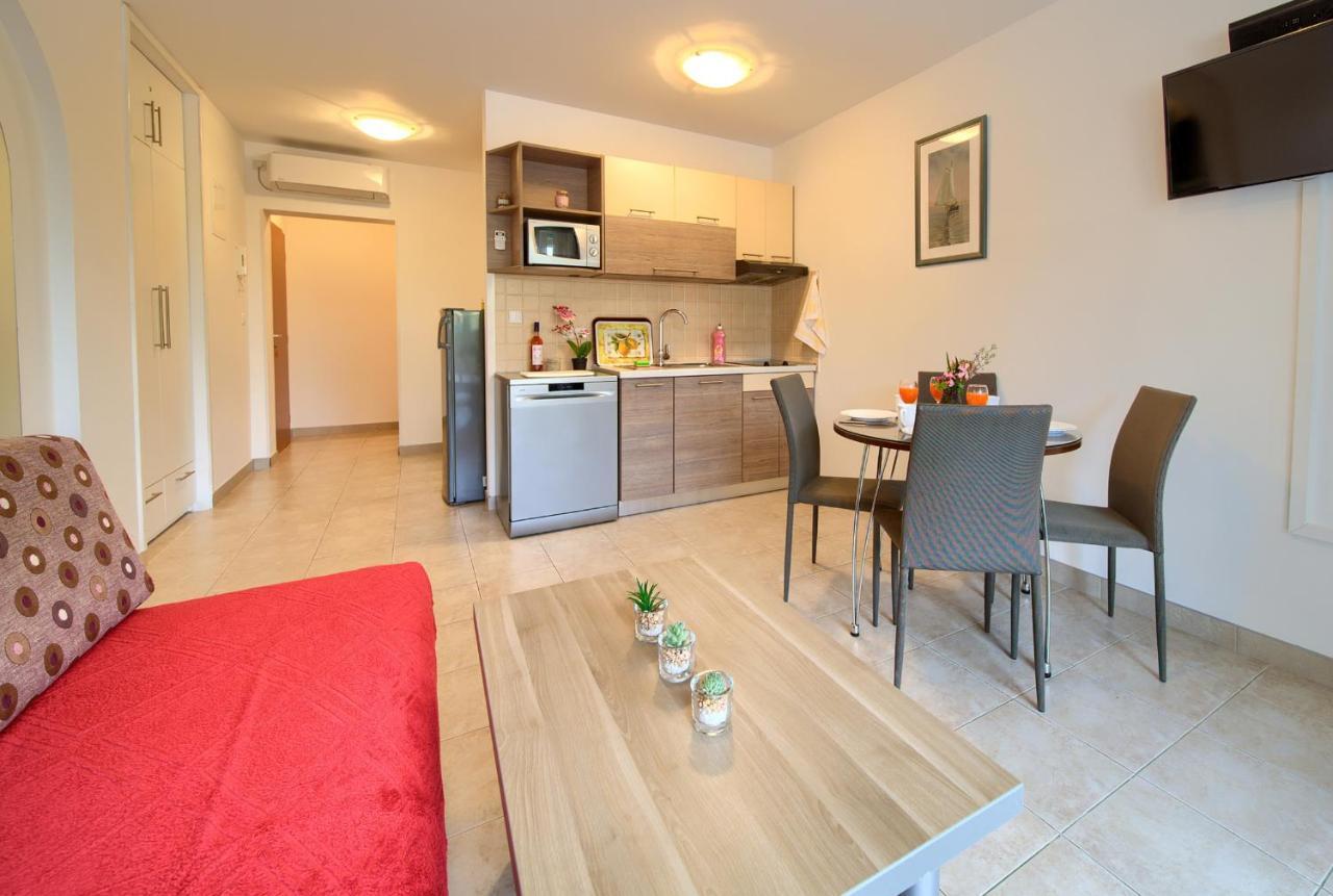 Apartments Ivica Krk Island Сило Экстерьер фото