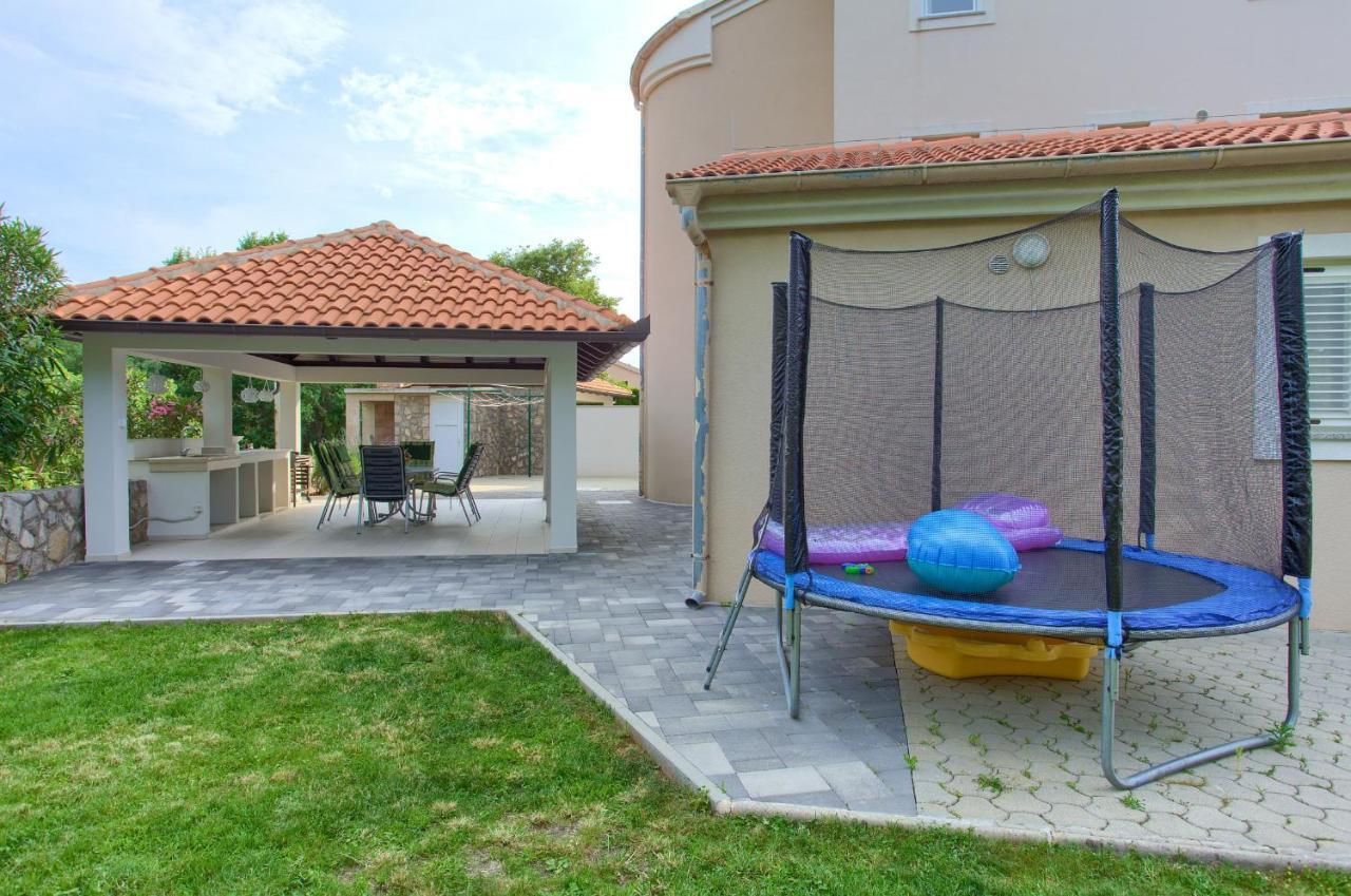 Apartments Ivica Krk Island Сило Экстерьер фото
